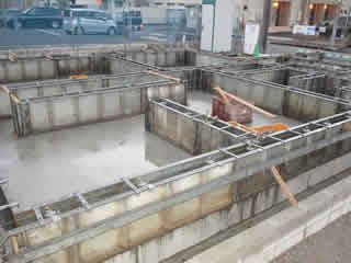 「立ち上がり／金物」検査のイメージ